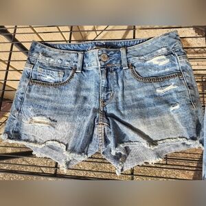 Y2K American Eagle jean shorts size 6